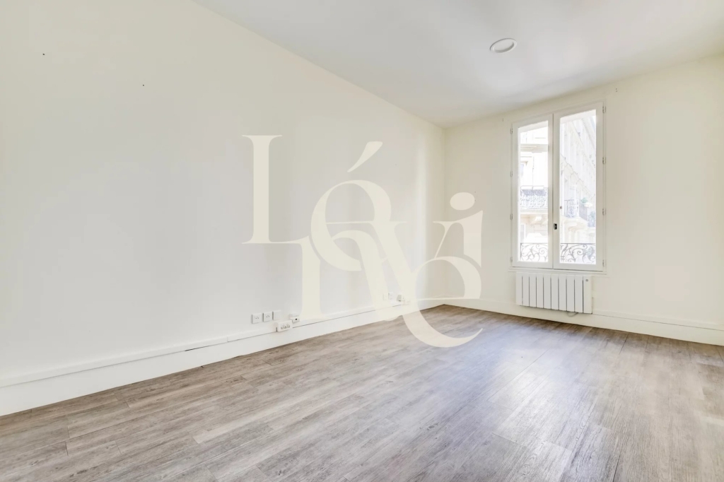 Appartement familial – 249m2 / Ternes