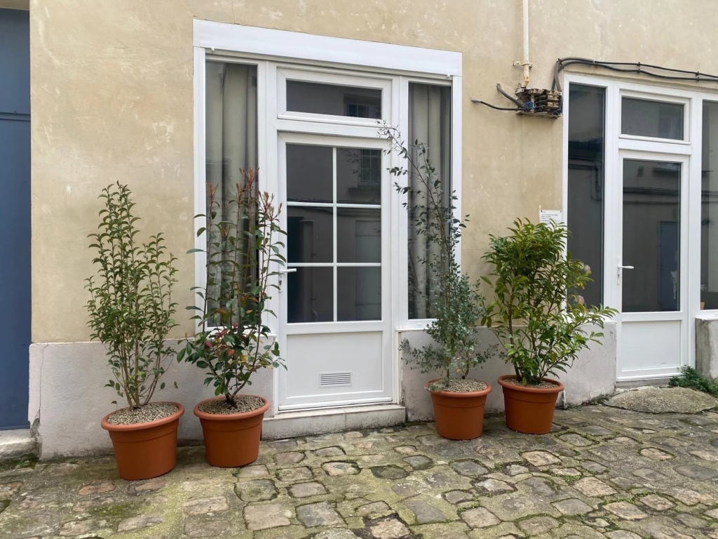 Studio mezzanine – Roquette 11 éme