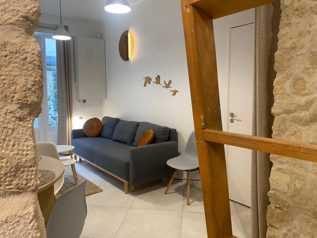 Studio mezzanine – Roquette 11 éme