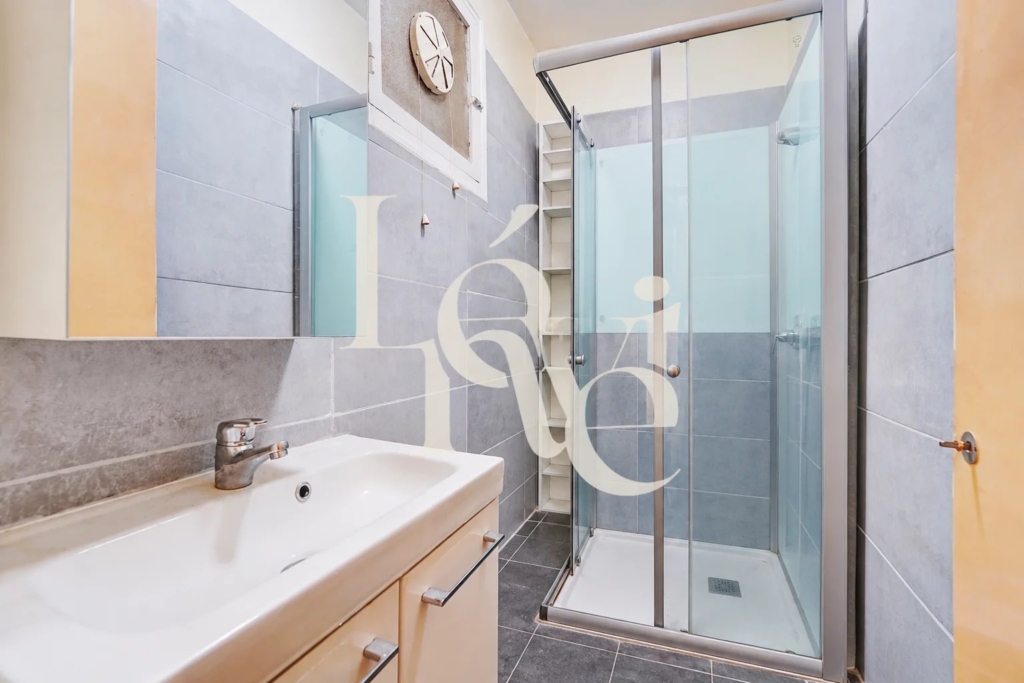 APPARTEMENT – 3 PIÈCES – 45M2 – 75012 PARIS